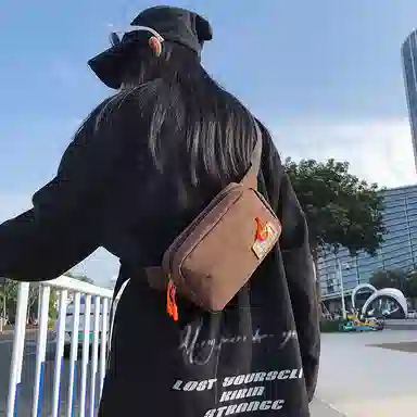 醇龙 休闲百搭潮流 尼龙 胸包 常规 男女同款情侣款 白色/棕色/黑色/卡其色