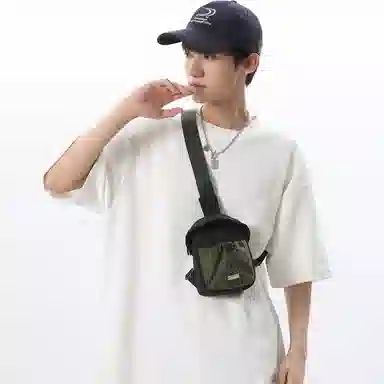 醇龙 休闲百搭个性轻便 尼龙 斜挎包 男女同款情侣款 多色