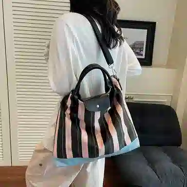 醇龙 高级感通勤斜挎托特包女帆布大容量购物袋休闲单肩包 尼龙 手提包 常规 男女同款情侣款 多色