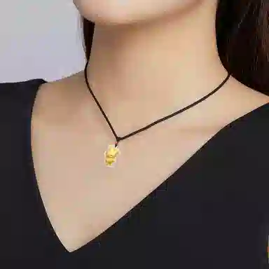 赛菲尔 十二生肖 路路通 小众可调节 足金 玉石项链 女款 玉髓