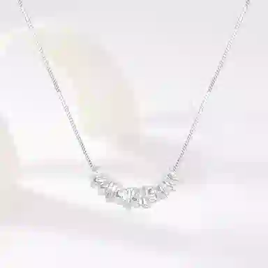 925