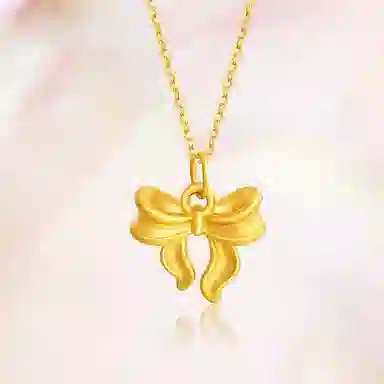 925