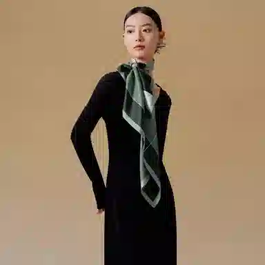 WENSLI Silk Scarf
