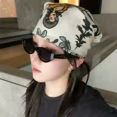 滚烫时光 纯棉牛仔女郎印花美式复古街舞方巾 头巾 男女同款情侣款