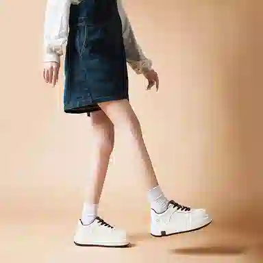 公猴 运动韩版 轻便增高 低帮 生活休闲鞋 女款