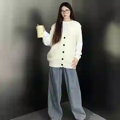 TEN MIRO V