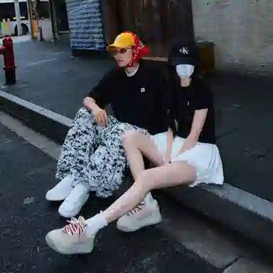 TEN MIRO M