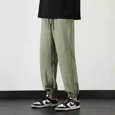 TEN MIRO