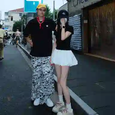 TEN MIRO M