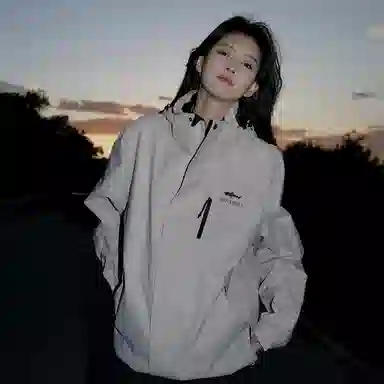 TEN MIRO