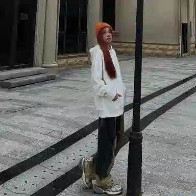 TEN MIRO