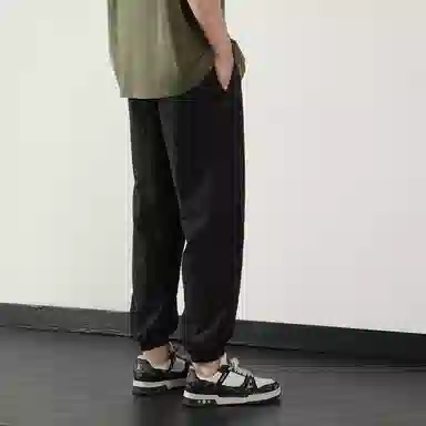 TEN MIRO