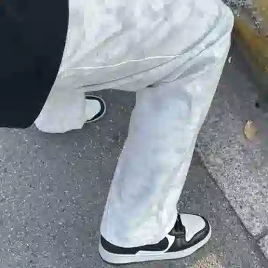 TEN MIRO