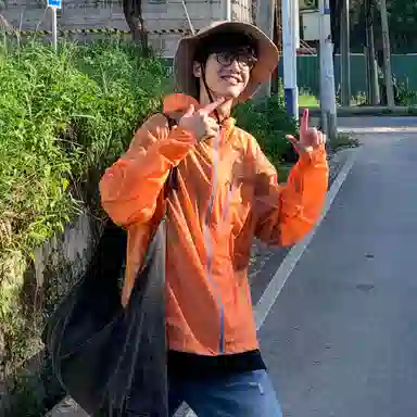 TEN MIRO