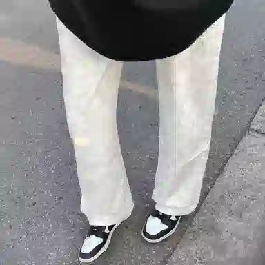 TEN MIRO