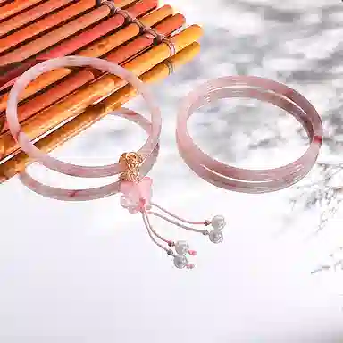 周百福 白月光 一步一响叮当镯 新中式清冷感高级复古流苏粉紫古风优雅民族风叠戴汉服旗袍 琉璃 玉石手镯 女款