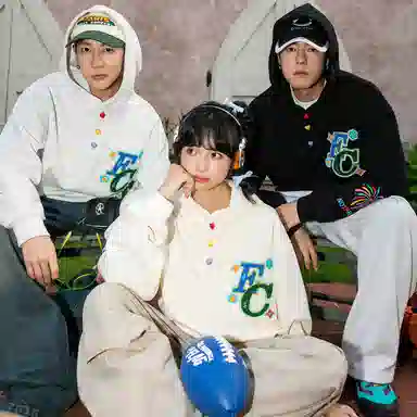 No Tears logovintage