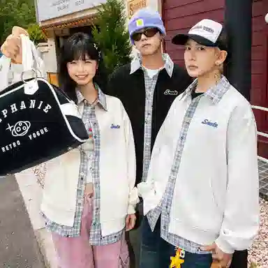 No Tears logocleanfit