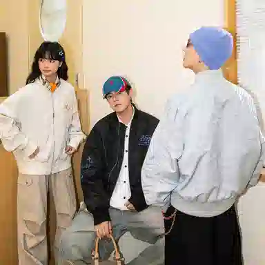 No Tears logocleanfit