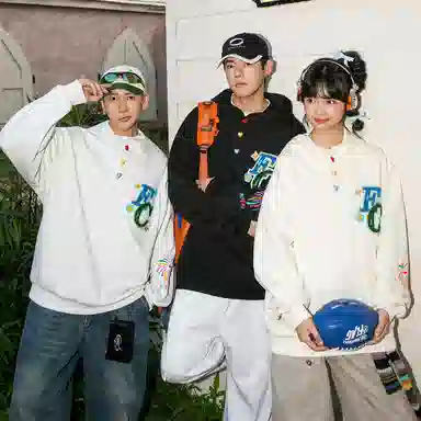 No Tears logovintage