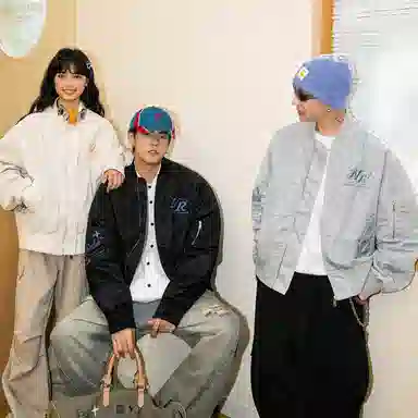 No Tears logocleanfit