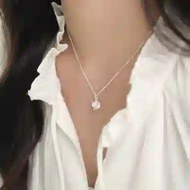 999
