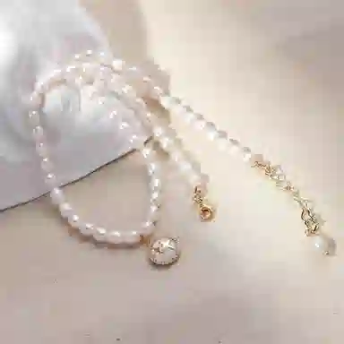 贝诗珠宝 星芒圆牌 小众设计高级气质 法式甜酷 淡水珍珠 珍珠项链 女款