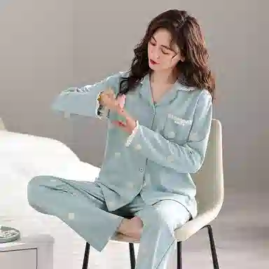 歌倩雅 简约舒适亲肤宽松翻领开衫长袖长裤可外穿睡衣套装 女款 蓝色