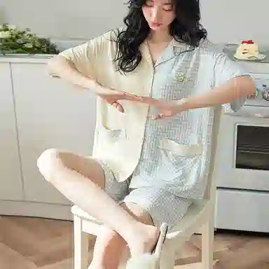 歌倩雅 翻领开衫短袖松紧腰格子短裤睡衣套装 女款 黄蓝色