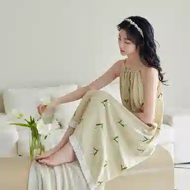 歌倩雅 薄款甜美可爱无袖吊带睡裙 女款 淡黄绿