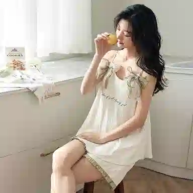 歌倩雅 自带胸垫无袖套头吊带上衣舒适松紧短裤睡衣套装 女款 白色