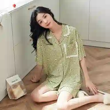 歌倩雅 清新时尚格子短袖三分裤睡衣套装 女款 绿色