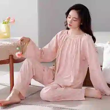歌倩雅 简约国风长袖上衣大码休闲长裤家居服睡衣套装 女款 图片色