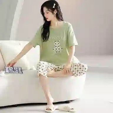 歌倩雅 卡通可爱圆领短袖七分裤睡衣套装 女款 绿色