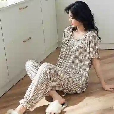 歌倩雅 格子方领花边短袖舒适透气长裤睡衣套装 女款 咖色