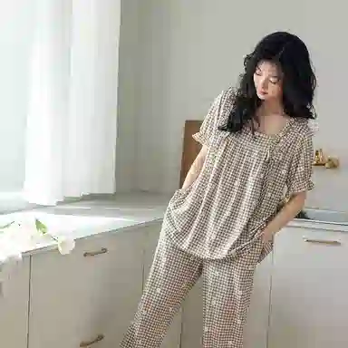 歌倩雅 格子方领花边短袖舒适透气长裤睡衣套装 女款 咖色