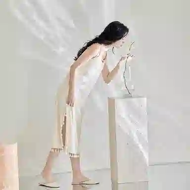 歌倩雅 吊带薄款舒适百搭无袖睡裙 女款 杏色