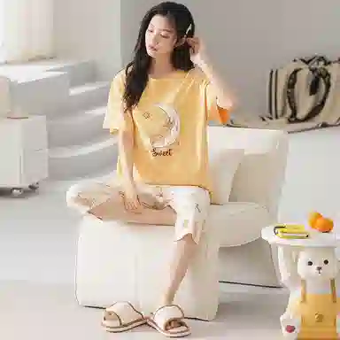 歌倩雅 舒适亲肤休闲简约短袖七分裤睡衣套装 女款 黄色