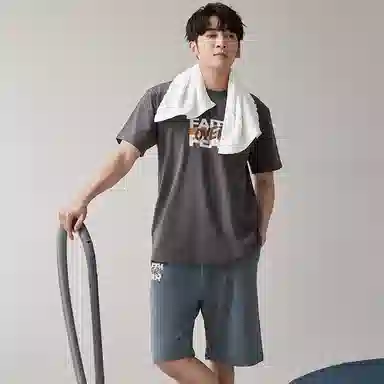 歌倩雅 字母印花圆领套头短袖上衣松紧腰短裤睡衣套装 男款 灰色