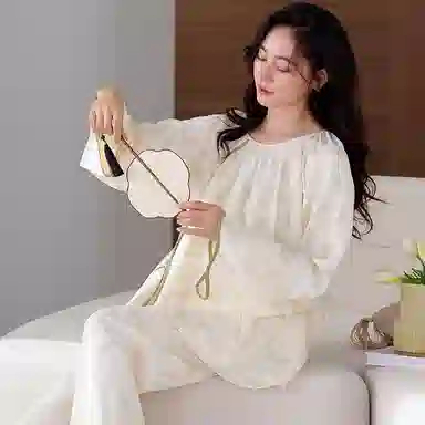 歌倩雅 柔软舒适细腻亲肤中式盘扣长袖长裤秋冬季睡衣套装 女款 白色