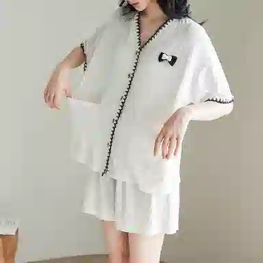 V