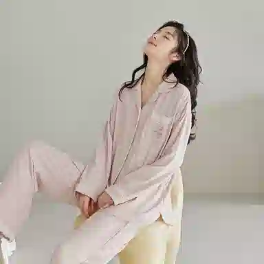 歌倩雅 简约单排扣休闲长袖上衣松紧腰直筒长裤睡衣套装 女款 粉色