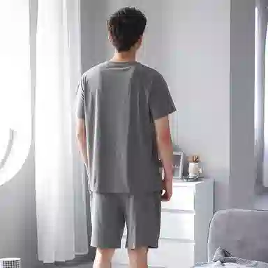歌倩雅 加大码圆领短袖家居服睡衣套装 男款 图色