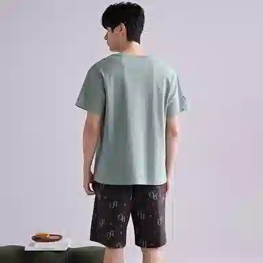 歌倩雅 薄款舒适休闲透气短袖五分裤睡衣套装 男款 浅绿