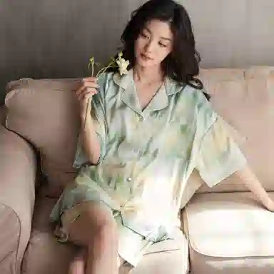 歌倩雅 薄款翻领短袖短裤睡衣套装 女款 淡绿色