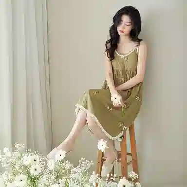 歌倩雅 薄款性感纯欲风长款吊带睡裙 女款 绿色