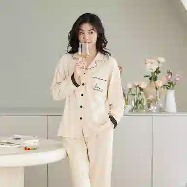 歌倩雅 时尚长袖翻领上衣纯色长裤睡衣套装 女款 米色