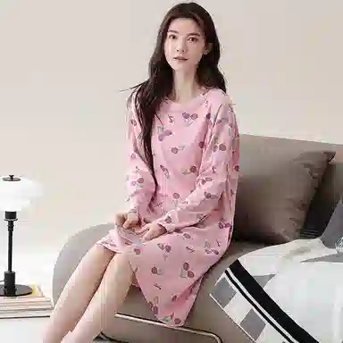 歌倩雅 食物图案满印圆领亲肤透气长袖睡裙 女款 粉色