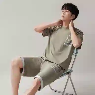 歌倩雅 圆领舒适短袖上衣柔软亲肤短裤睡衣套装 男款 灰绿