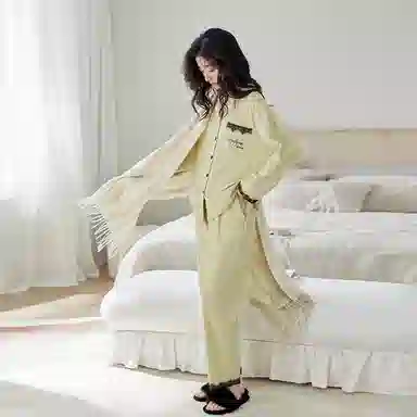 歌倩雅 纯色翻领单排扣上衣松紧腰长裤睡衣套装 女款 浅绿